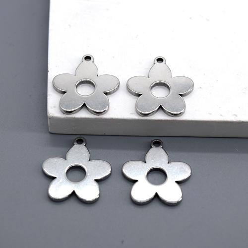 Stainless Steel Flower Pendant 304 Stainless Steel DIY original color Sold By Bag