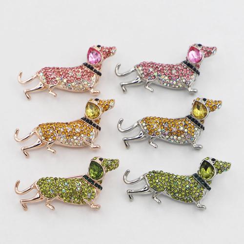 Zinc Alloy Brocher, Hund, forgyldt, Unisex & med rhinestone, flere farver til valg, nikkel, bly & cadmium fri, 46x22x13mm, Solgt af PC