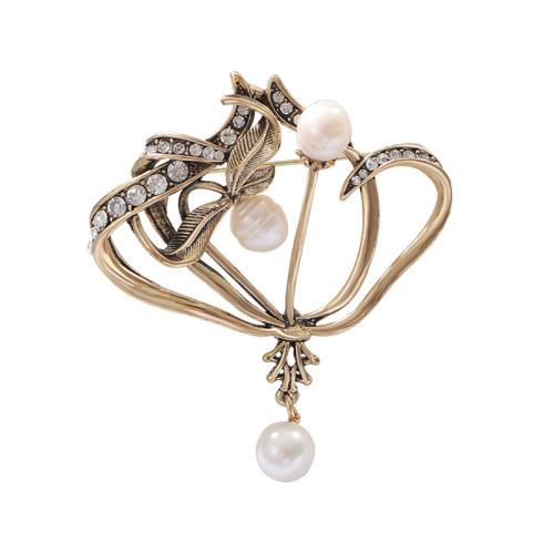 Zinc Alloy Brocher, med Plastic Pearl, forgyldt, for kvinde & med rhinestone, guld, Solgt af PC