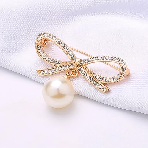 Zinc Alloy Brooches with Plastic Pearl Bowknot plated fashion jewelry & with rhinestone nickel lead & cadmium free Sold By PC