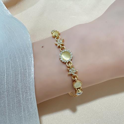 Zinc Alloy Bracelet with Cats Eye gold color plated fashion jewelry & with rhinestone golden nickel lead & cadmium free Length 20 cm Sold By PC