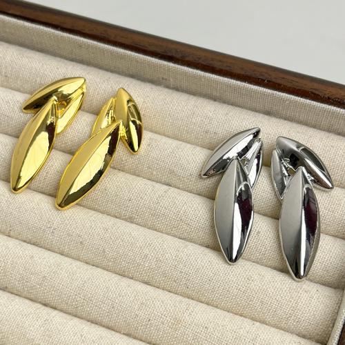 Zinc Alloy Stud Earring fashion jewelry & for woman Sold By Pair