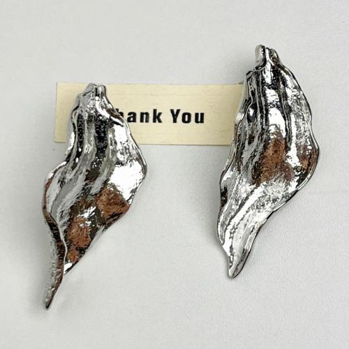 Zinc Alloy Stud Earring Leaf plated fashion jewelry & for woman Sold By Pair