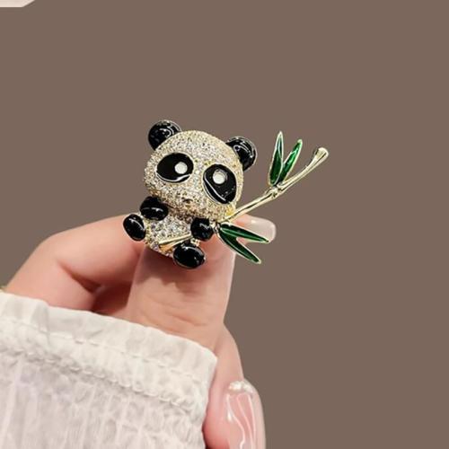 Zinc Alloy Brooches plated for woman & with rhinestone golden Sold By PC