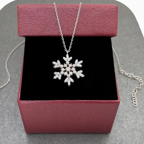 Collier en laiton, flocon de neige, bijoux de mode & pour femme, 23x21mm, Vendu par Environ 45 cm brin