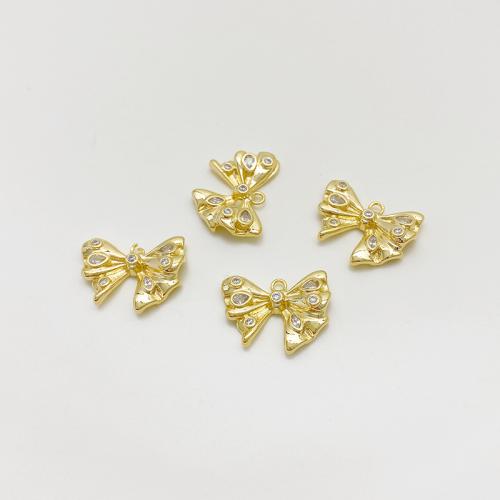 Terningformet Zirkon Micro Pave Messing vedhæng, Butterfly, forgyldt, du kan DIY & Micro Pave cubic zirconia, guld, 15x19mm, Solgt af PC