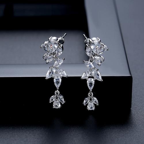 Messing Drop Earring, platineret, Micro Pave cubic zirconia & for kvinde, 9.50x31mm, Solgt af par