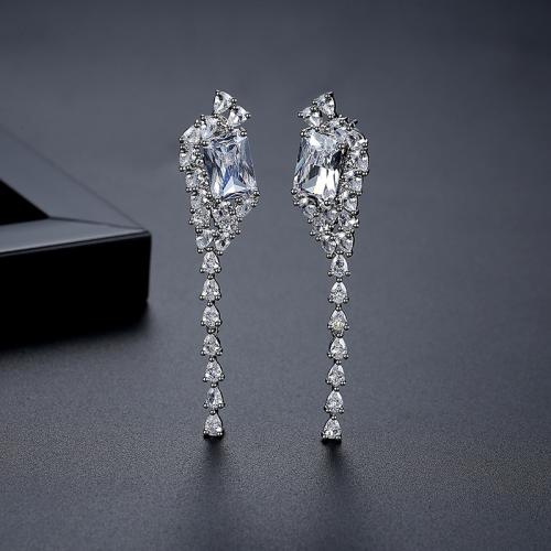 Messing Drop Earring, Geometrisk mønster, platineret, Micro Pave cubic zirconia & for kvinde, 13.70x62.90mm, Solgt af par