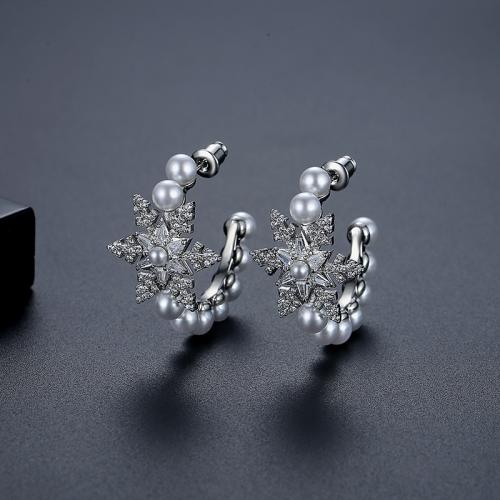 Brass Stud Earring with Plastic Pearl Snowflake platinum plated micro pave cubic zirconia & for woman Sold By Pair