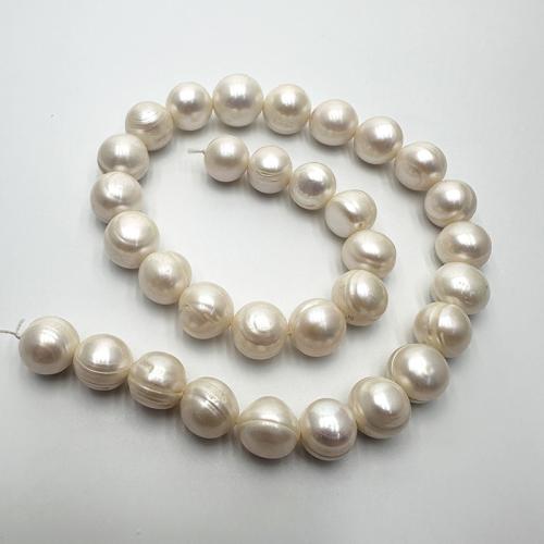 Potatis odlad sötvattenspärla pärlor, Freshwater Pearl, DIY, vit, 12-14mm, Såld Per Ca 37 cm Strand