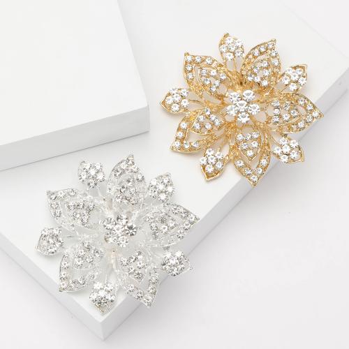 Zinc Alloy Brocher, Flower, forgyldt, mode smykker & med rhinestone, flere farver til valg, nikkel, bly & cadmium fri, 69x69mm, Solgt af PC