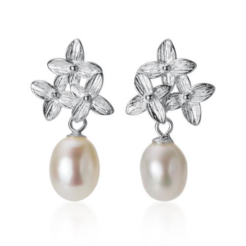 925 Sterling Silver Drop Earring with Freshwater Pearl Four Leaf Clover Korean style & for woman silver color Sold By Pair