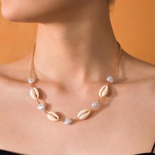 Shell Necklaces Zinc Alloy with Shell & Plastic Pearl with 7cm extender chain gold color plated fashion jewelry golden nickel lead & cadmium free Length 40 cm Sold By PC