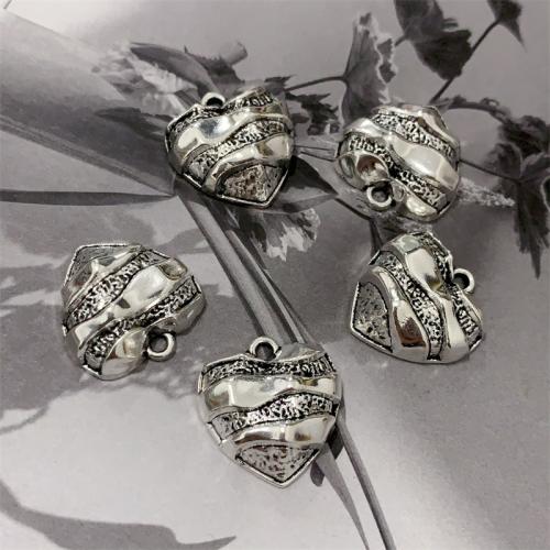 Zinc Alloy Heart Pendants antique silver color plated DIY Sold By Bag