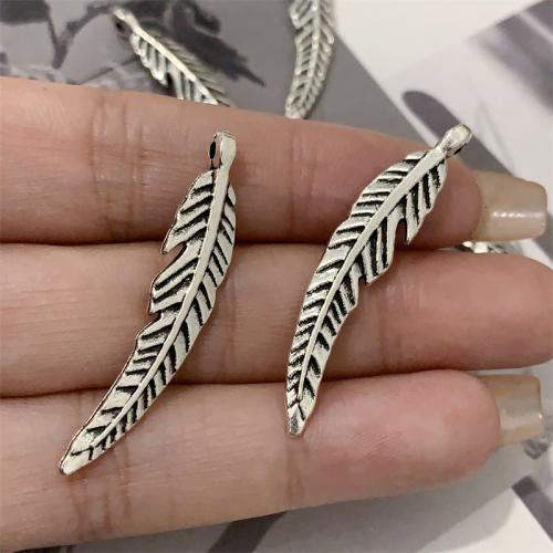 Zinc Alloy Leaf Pendants antique silver color plated DIY Sold By Bag