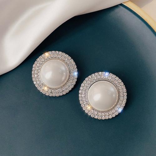 Brass Earring Clip with Plastic Pearl fashion jewelry & for woman & with rhinestone 27mm Sold By Pair