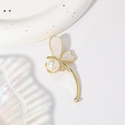 Zinc Alloy Brooches with Plastic & Plastic Pearl Insect gold color plated fashion jewelry golden nickel lead & cadmium free Sold By PC