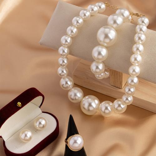 Zinklegering Sieraden Sets, Stud Oorbel & vinger ring & armband & halsketting, Zinc Alloy, met Plastic Pearl, plated, voor vrouw, goud, Verkocht door Stel