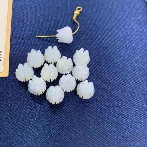 Natural Freshwater Shell Beads Trochus Flower DIY white Sold By PC