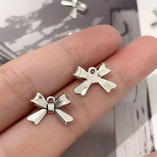 Zinc Alloy Bowknot pendentifs, alliage de zinc, Noeud papillon, Plaqué de couleur d'argent, DIY, 14x10mm, 100PC/sac, Vendu par sac