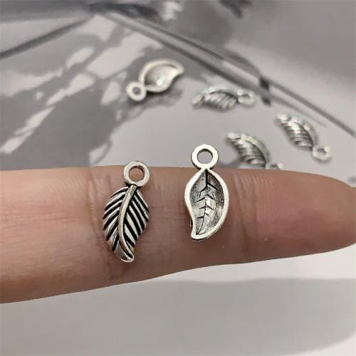 Pendants Sinc Alloy Leaf, dath airgid antique plátáilte, DIY, 7x15mm, 100ríomhairí pearsanta/Mála, Díolta De réir Mála