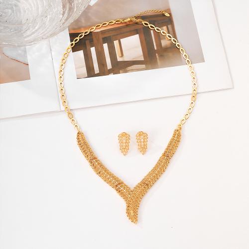 Brass Jewelry Set Stud Earring & necklace plated for woman gold Sold By Set