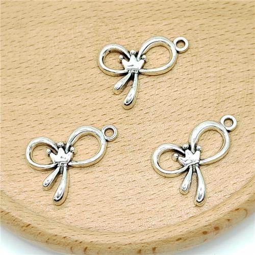 Zinc Alloy Bowknot Pendants antique silver color plated DIY Sold By Bag