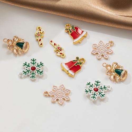 Zinc Alloy Christmas Pendants Christmas Design & enamel Sold By Bag