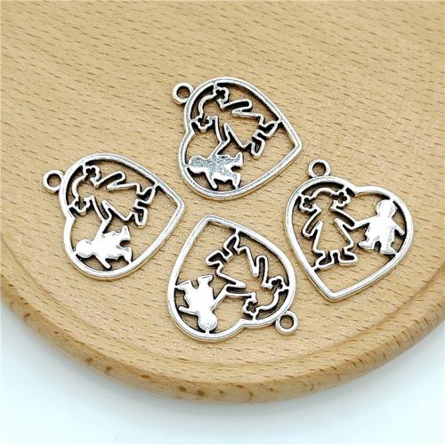 Zinc Alloy Heart Pendants antique silver color plated DIY Sold By Bag