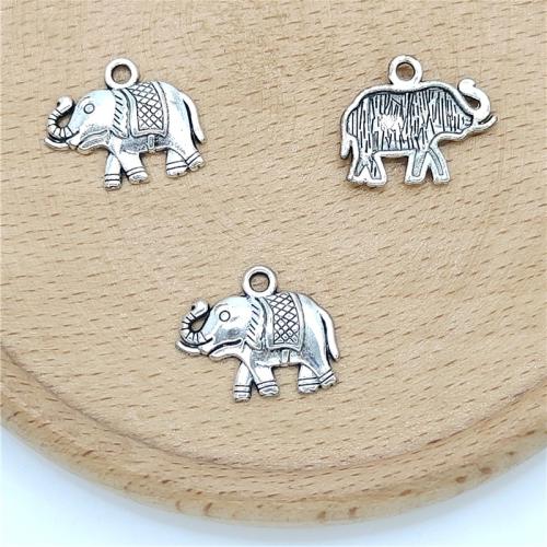 Zinc Alloy Animal Pendants Elephant antique silver color plated DIY Sold By Bag