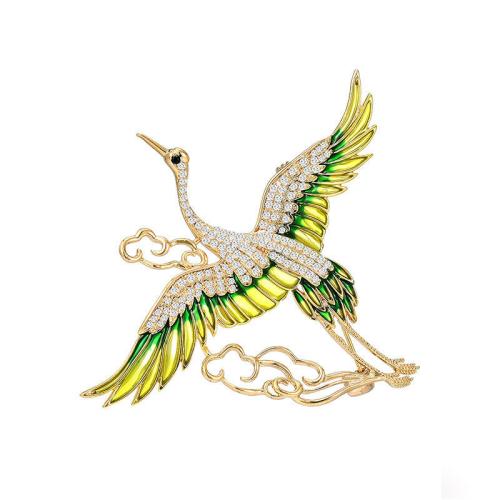 Zinc Alloy Brooches for woman & with rhinestone golden Sold By PC