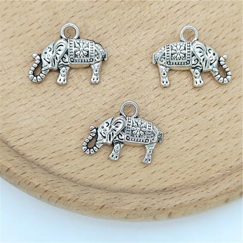 Zinc Alloy Animal Pendants Elephant antique silver color plated DIY Sold By Bag