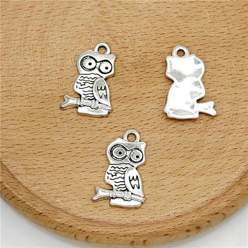 Zinc Alloy Animal Pendants Owl antique silver color plated DIY Sold By Bag