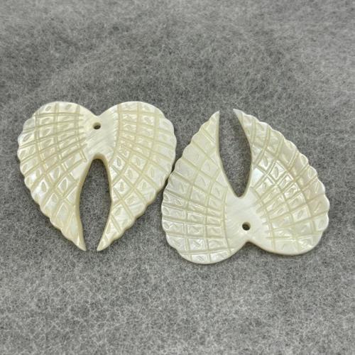 White Shell Hänge, Vingform, DIY, vit, 36x38mm, Säljs av PC