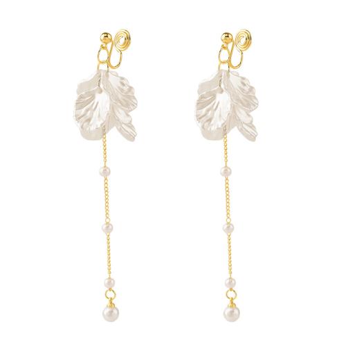 Zinc Alloy Stud Earring with Resin & Plastic Pearl plated & for woman golden Sold By Pair