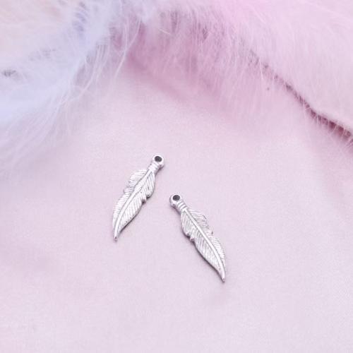 Stainless Steel Pendants 304 Stainless Steel Feather polished DIY original color Sold By Bag