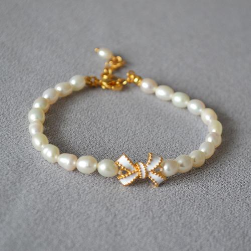 Brass Bracelet with Shell Pearl fashion jewelry & for woman Sold By PC