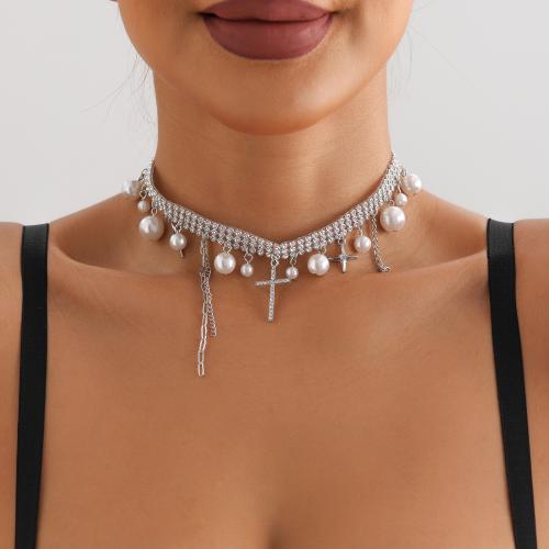 Zinc Alloy Necklace with Plastic Pearl with 3.9inch extender chain platinum color plated & for woman & with rhinestone Length Approx 13.3 Inch Sold By PC