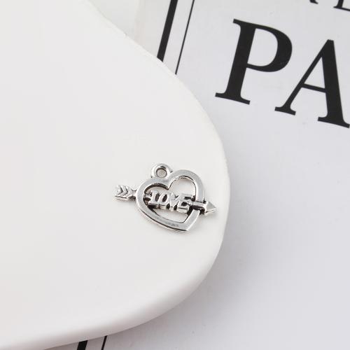 Zinc Alloy Heart Pendants antique silver color plated DIY Sold By KG