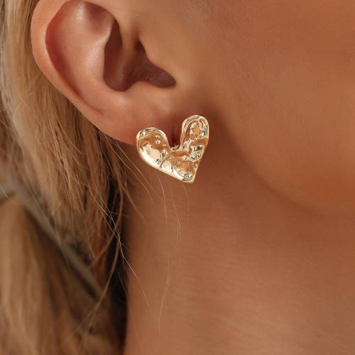 Zinc Alloy Stud Earring Heart plated fashion jewelry & for woman 25mm Sold By Pair