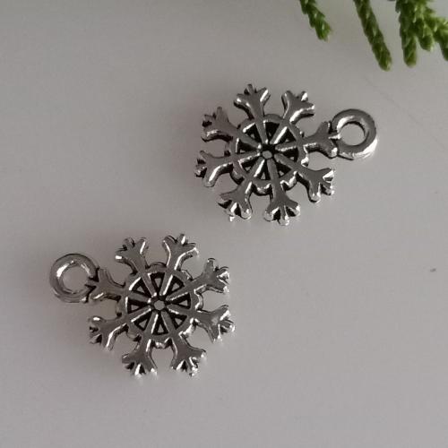 Colgantes de Aleación de Zinc, Copo de Nieve, chapado en color de plata antigua, Diseño de Navidad & Bricolaje, 12x14mm, 100PCs/Bolsa, Vendido por Bolsa