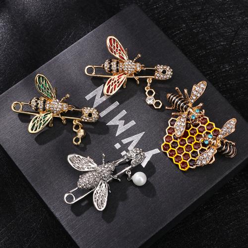 Zinc Alloy Brocher, Bee, forskellige stilarter for valg & for kvinde & emalje & med rhinestone, Solgt af PC