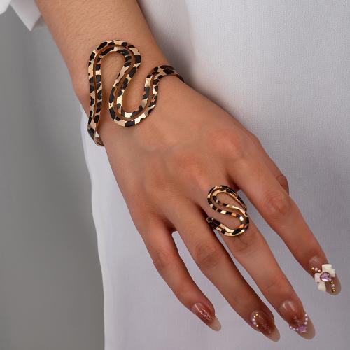 Zinklegering Sieraden Sets, manchet armband & vinger ring, Zinc Alloy, plated, voor vrouw, goud, Verkocht door Stel