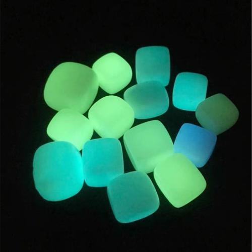 Fashion Decoration Night-Light Stone Square decoration length 20-30mm Sold By PC