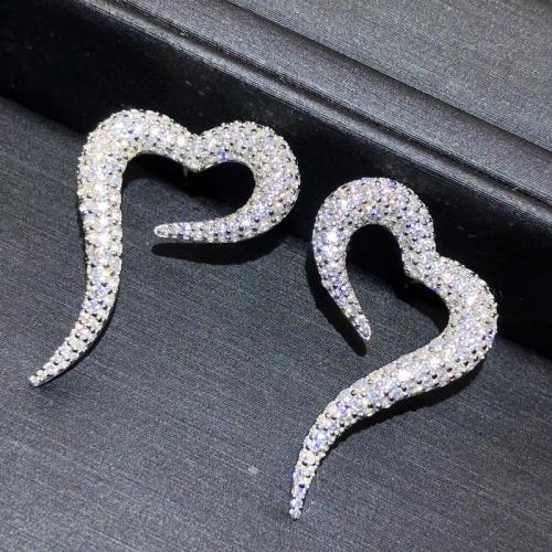 Terningformet Zirkon Micro Pave Messing Øreringe, Heart, mode smykker & Micro Pave cubic zirconia & for kvinde, 18x30mm, Solgt af par