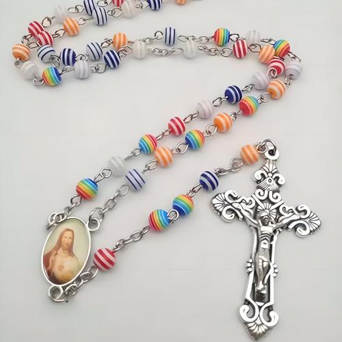 collana del rosario, resina, with lega in zinco, Croce, placcato color argento, gioielli di moda & unisex, multi-colore, Cross:5.5x3.2cm, Lunghezza Appross. 67 cm, Venduto da PC