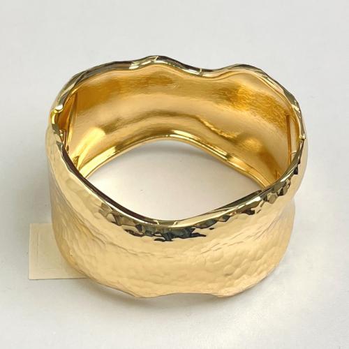 Cink Alloy Bangle Nakit, pozlaćen, modni nakit & za žene, više boja za izbor, Inner diameter :5.8cm, width :4.4cm., Prodano By PC