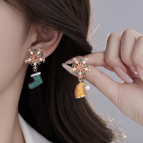 Boucles d'oreilles asymétriques, laiton, Placage de couleur d'or, bijoux de mode & avec strass, couleurs mélangées, protéger l'environnement, sans nickel, plomb et cadmium, Vendu par paire