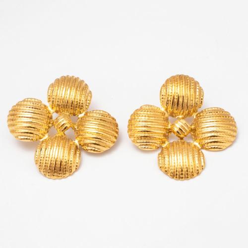 Stainless Steel Stud Earrings 304 Stainless Steel Flower Vacuum Ion Plating fashion jewelry & for woman Sold By Pair