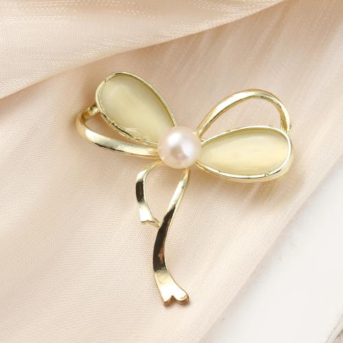 Freshwater Pearl Broche, Messing, med Ferskvandsperle, Dragonfly, for kvinde, gylden, 43x42x13mm, Solgt af PC